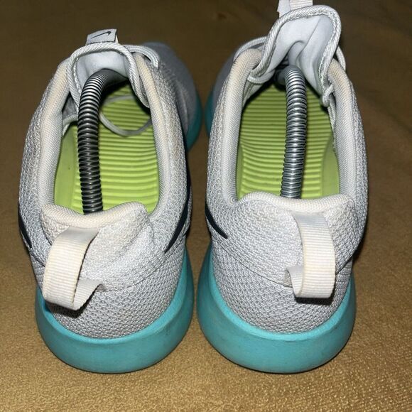 Nike Men's Roshe Run Calypso CrossFit Size 10 Gym Shoe 511881-013 Sneakers Shoes - Picture 4 of 16